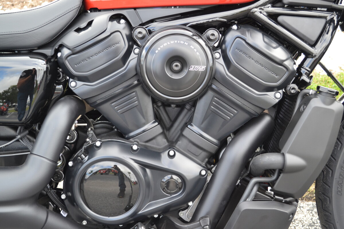 2025 Harley-Davidson Nightster - RH975 - Photo 4