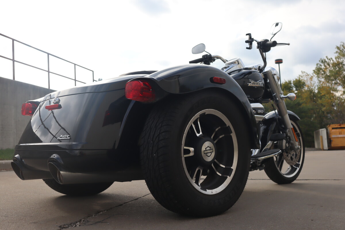 2022 Harley-Davidson Freewheeler FLRT - Photo 8