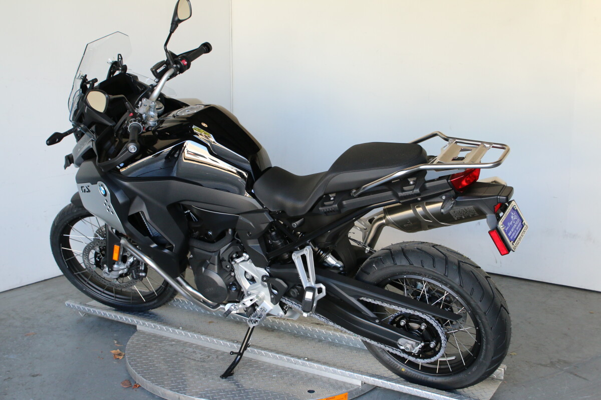 2026 BMW Motorrad F 900 GS Adventure Low Suspension - Photo 6