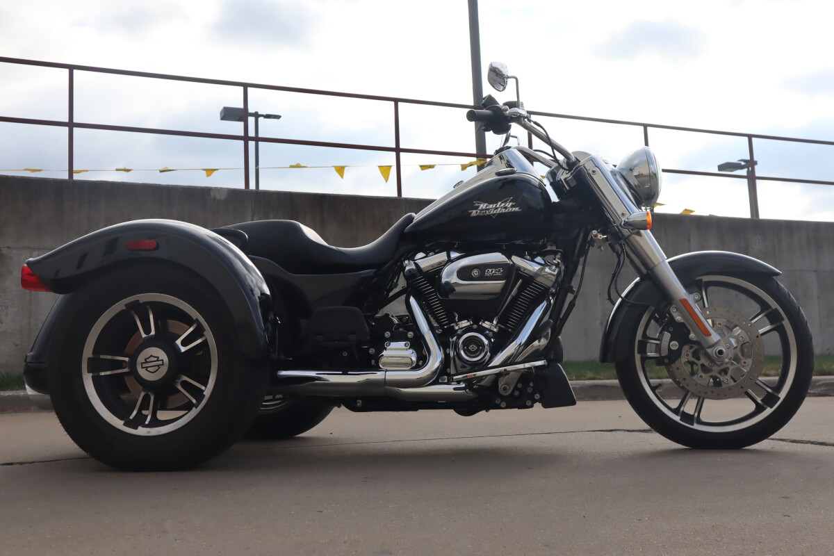 2022 Harley-Davidson Freewheeler FLRT