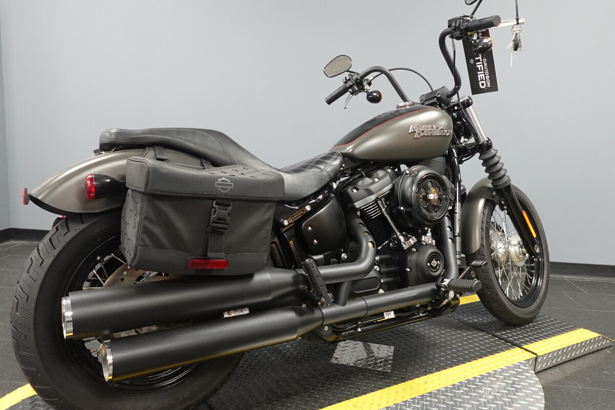 2018 Harley-Davidson Street Bob FXBB - Photo 10