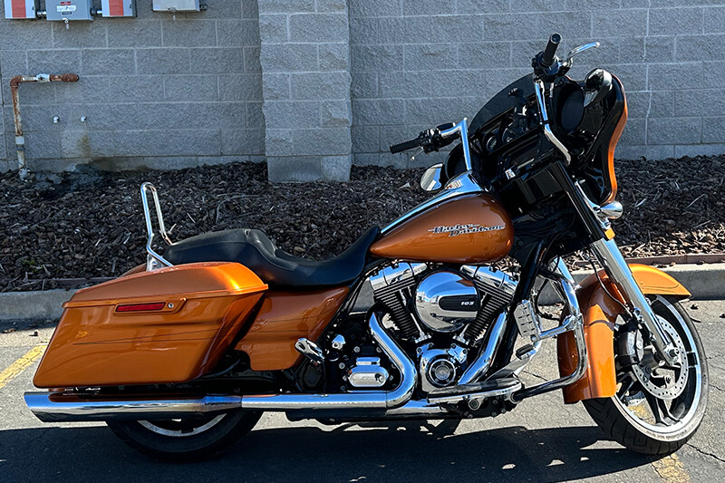 Harley-Davidson Street Glide Special 2015 FLHXS 627678T AMBER WHISKEY W/ PINSTRIPE