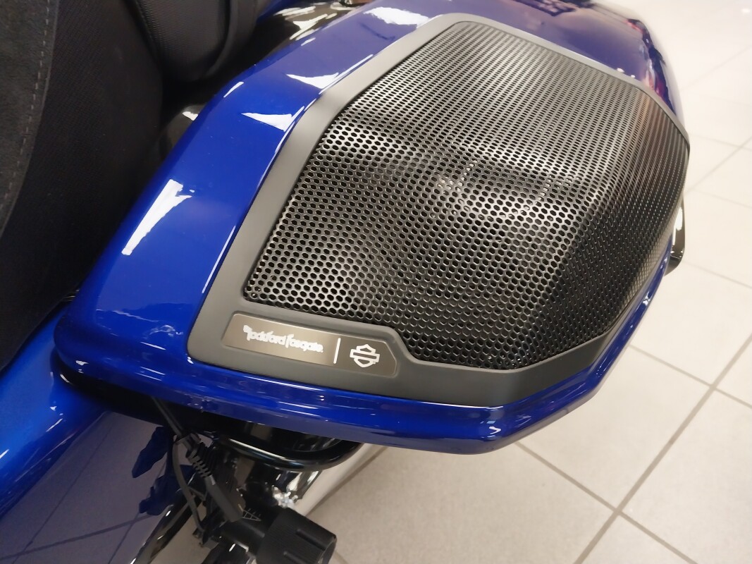 FLHXSE 2025 CVO™ Street Glide™, photo 19