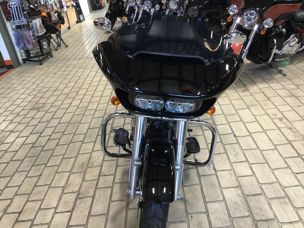 2023 Harley-Davidson Road Glide Vivid Black - Photo 7