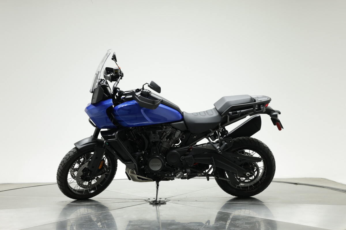 2025 Harley-Davidson RA1250S Pan America Special in Blue Burst with 10 miles - Photo 8