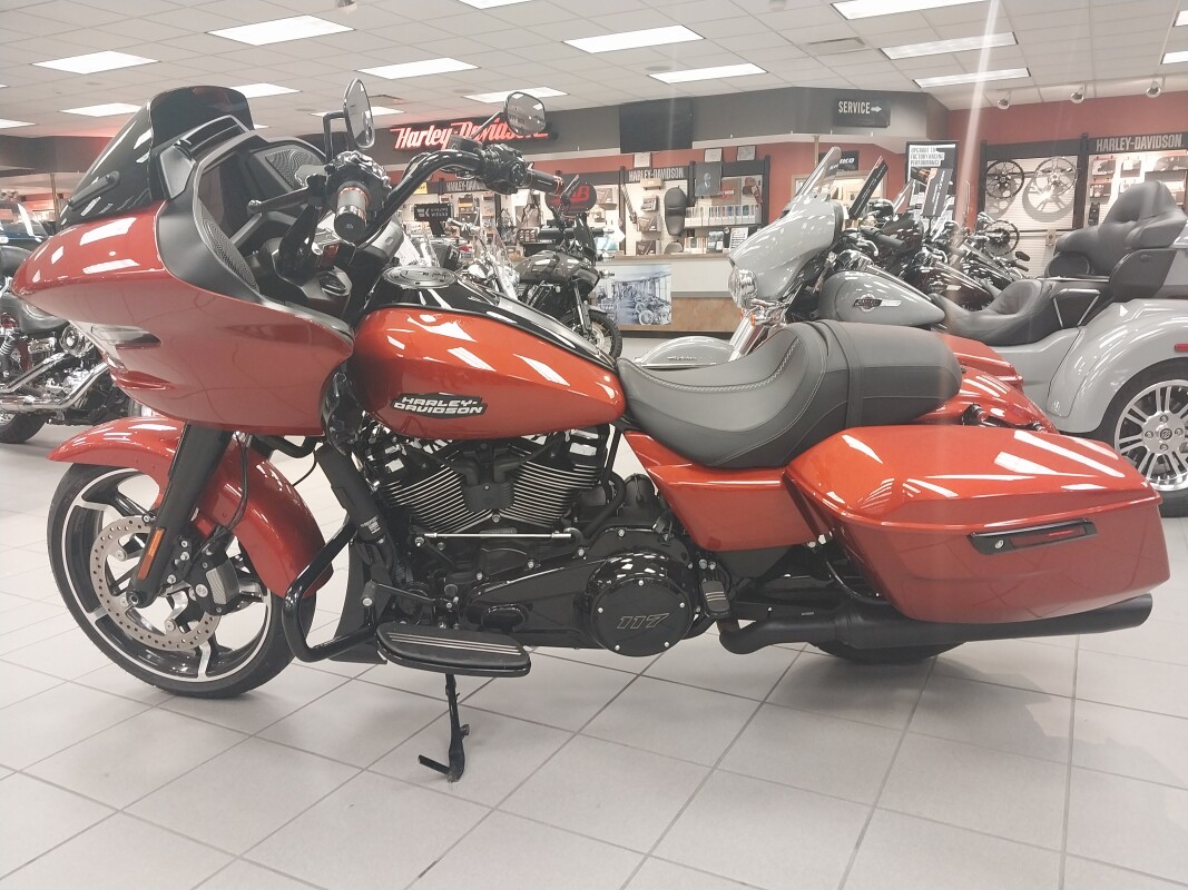 FLTRX 2024 Road Glide - Photo 5