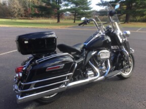 2023 Harley-Davidson Police Road King BLACK thumb 1