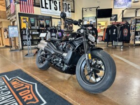 2025 Harley-Davidson® Sportster® S  thumb 3