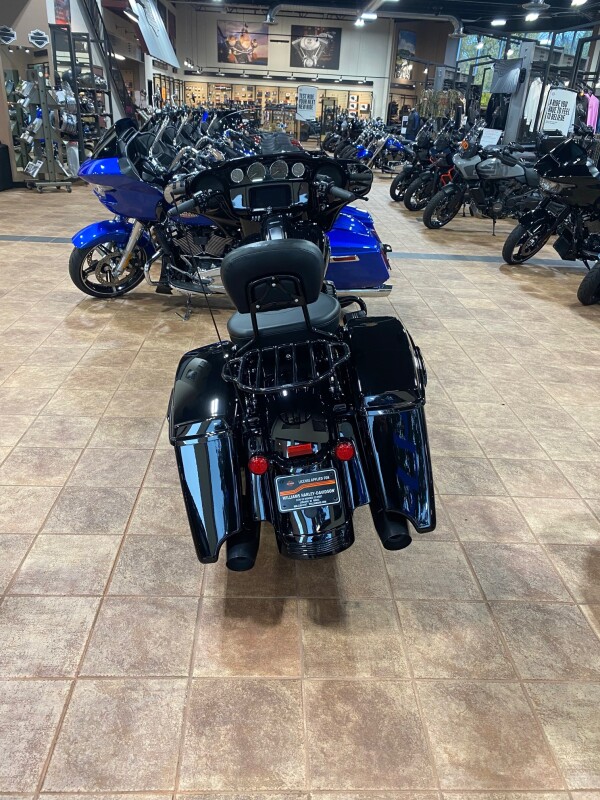 2023 Harley-Davidson Street Glide Special - Photo 4