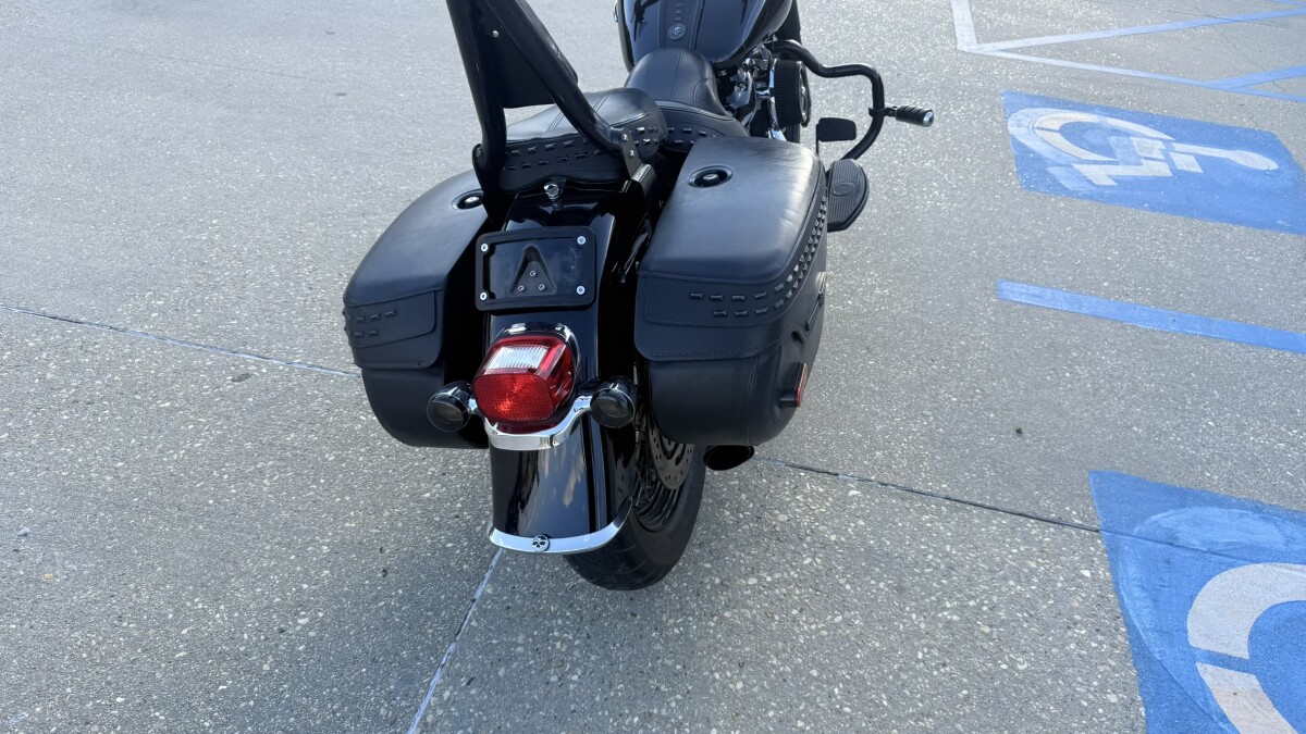 2019 Harley-Davidson Heritage Classic 107 - Photo 9