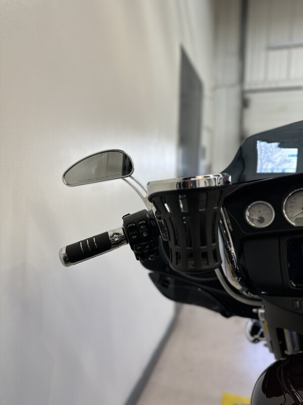 2022 Harley-Davidson Street Glide Midnight Crimson - Photo 8