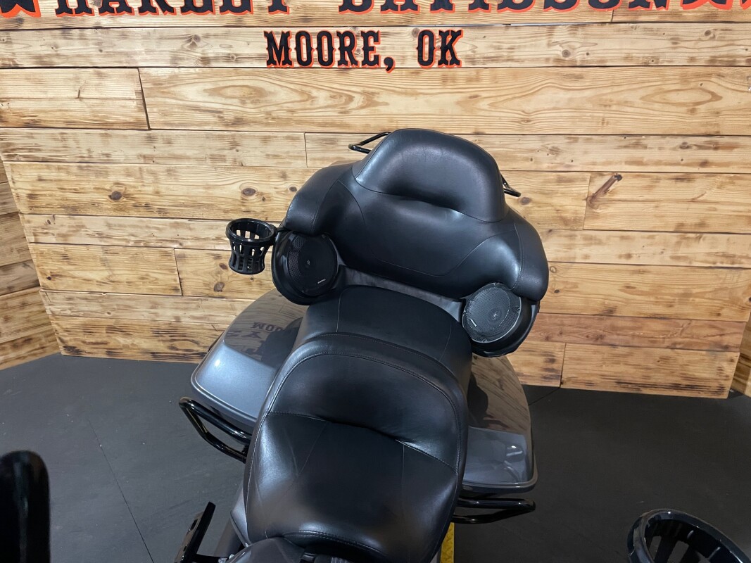 Harley-Davidson Road Glide Limited 2021 FLTRK GAUNT GRY MTLIC - Photo 6