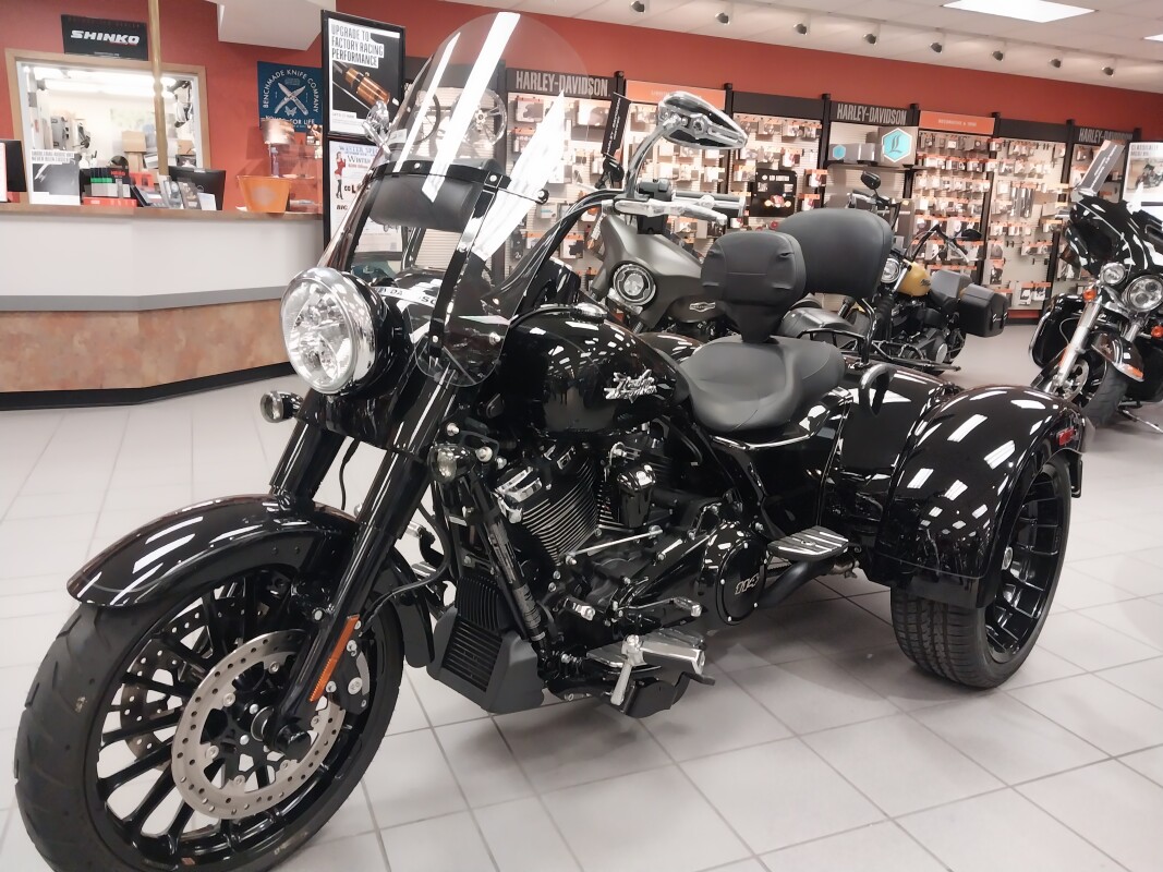 FLRT 2023 Freewheeler - Photo 4
