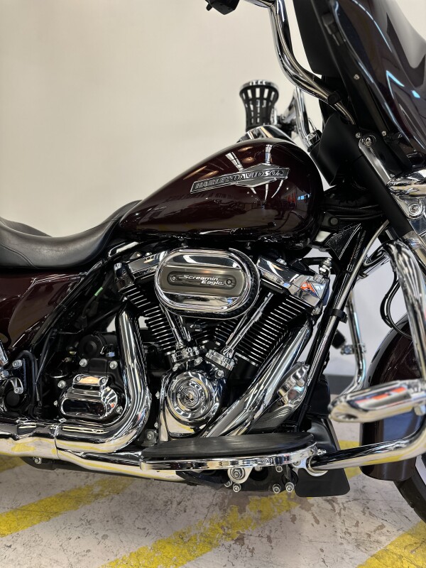 2022 Harley-Davidson Street Glide Midnight Crimson - Photo 4