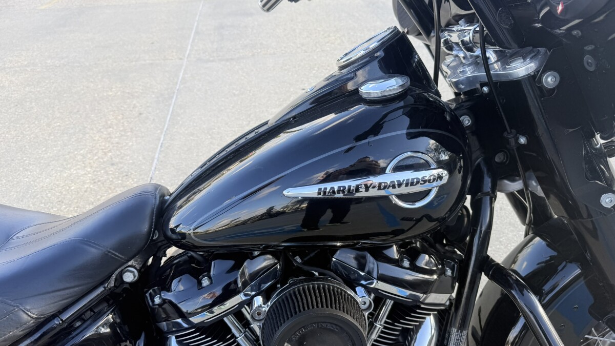 2019 Harley-Davidson Heritage Classic 107 - Photo 4