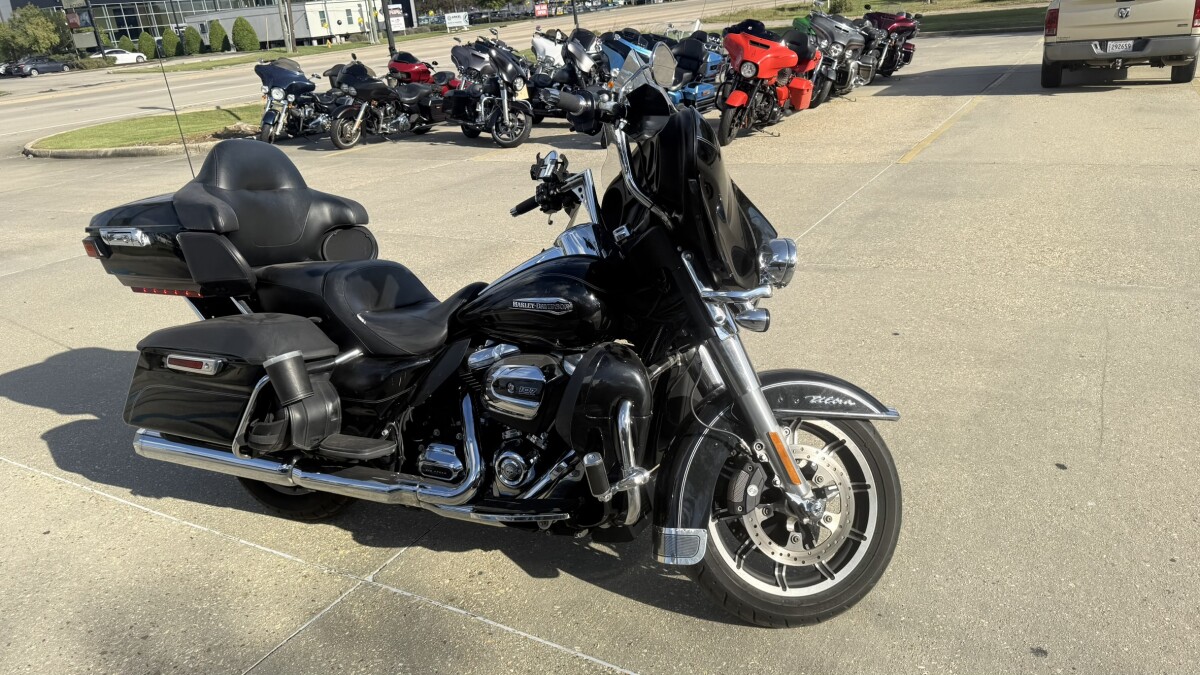 2017 Harley-Davidson Electra Glide Ultra Classic - Photo 10