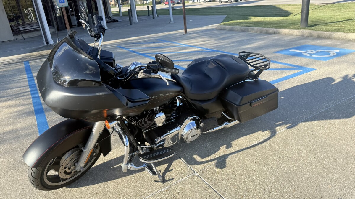 2013 Harley-Davidson Road Glide Custom - Photo 10