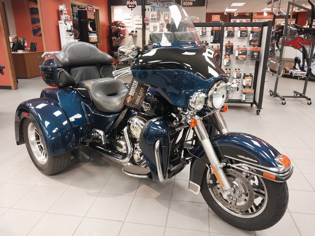FLHTCUTG 2013 Tri Glide Ultra Classic - Photo 2