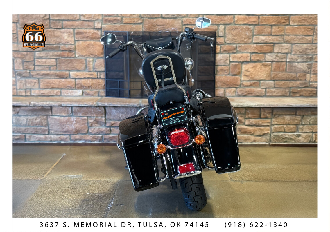 2013 Harley-Davidson Heritage Softail Classic BLACK W/ PINSTRIPE - Photo 4