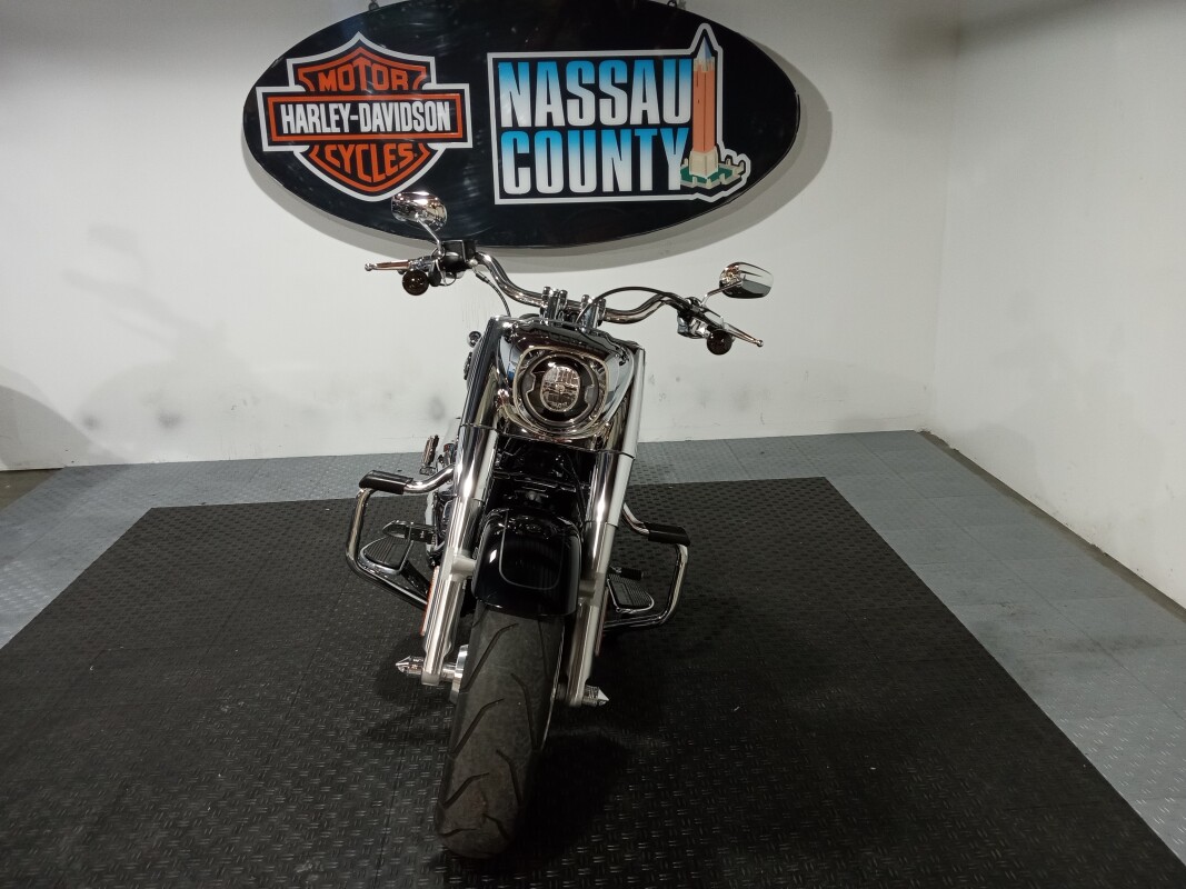 2024 Harley-Davidson Fat Boy 114 - Vivid Black - Photo 2