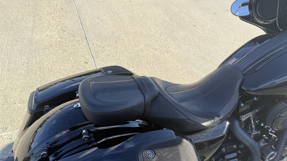 2016 Harley-Davidson CVO Street Glide - Photo 8
