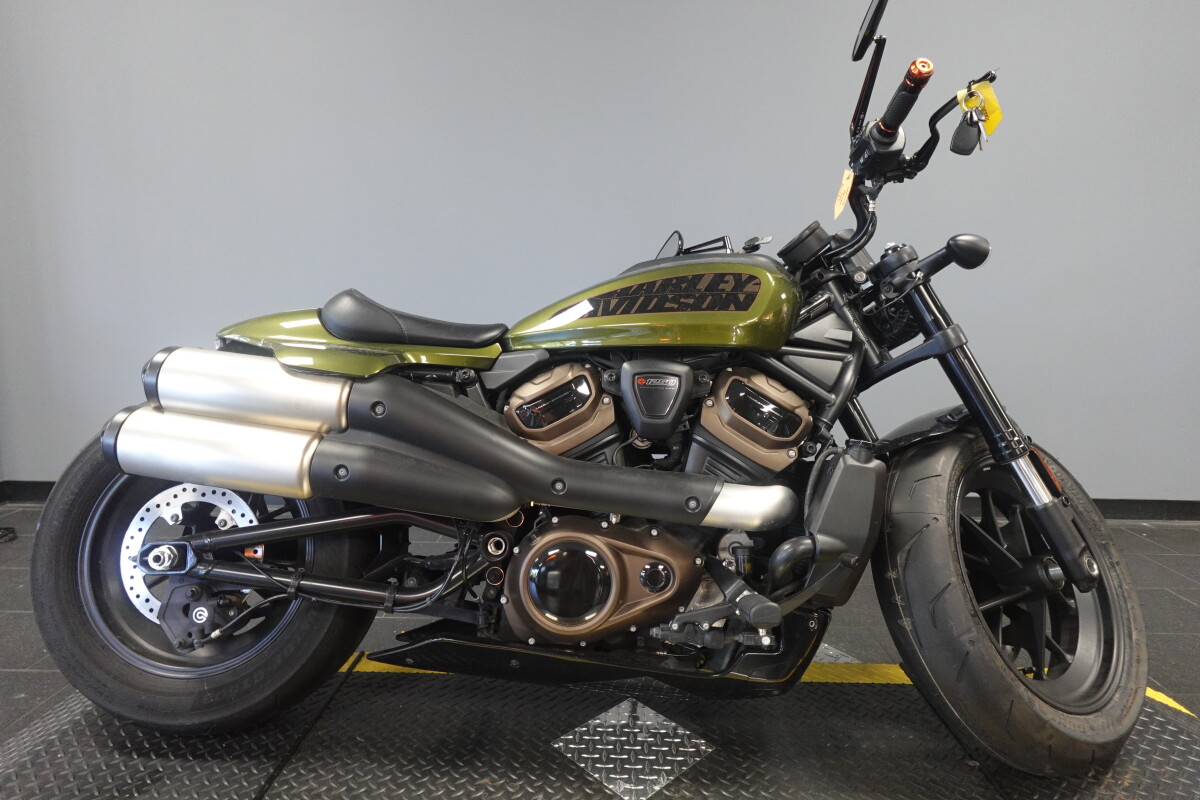 HARLEY-DAVIDSON エンパイア 左右セット Buy BST Twin TEK 18 x 8.0 Rear Wheel - Harley-Davidson V-Rod (02