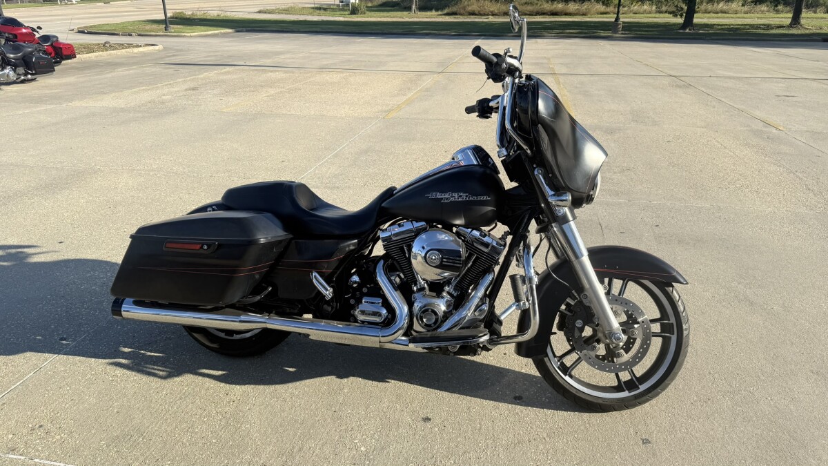 2014 Harley-Davidson Street Glide Special - Photo 10