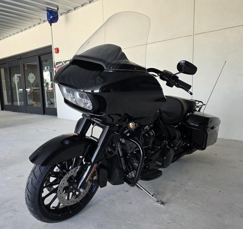 2018 Harley-Davidson Road Glide Special - Photo 8