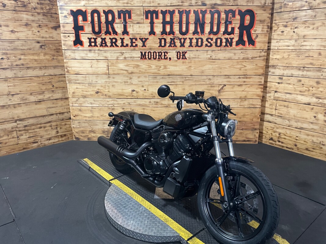 Harley-Davidson Nightster 2025 RH975 VIVID BLACK - Photo 3