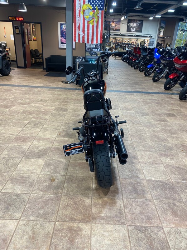 2021 Harley-Davidson Street Bob 114 - Photo 4