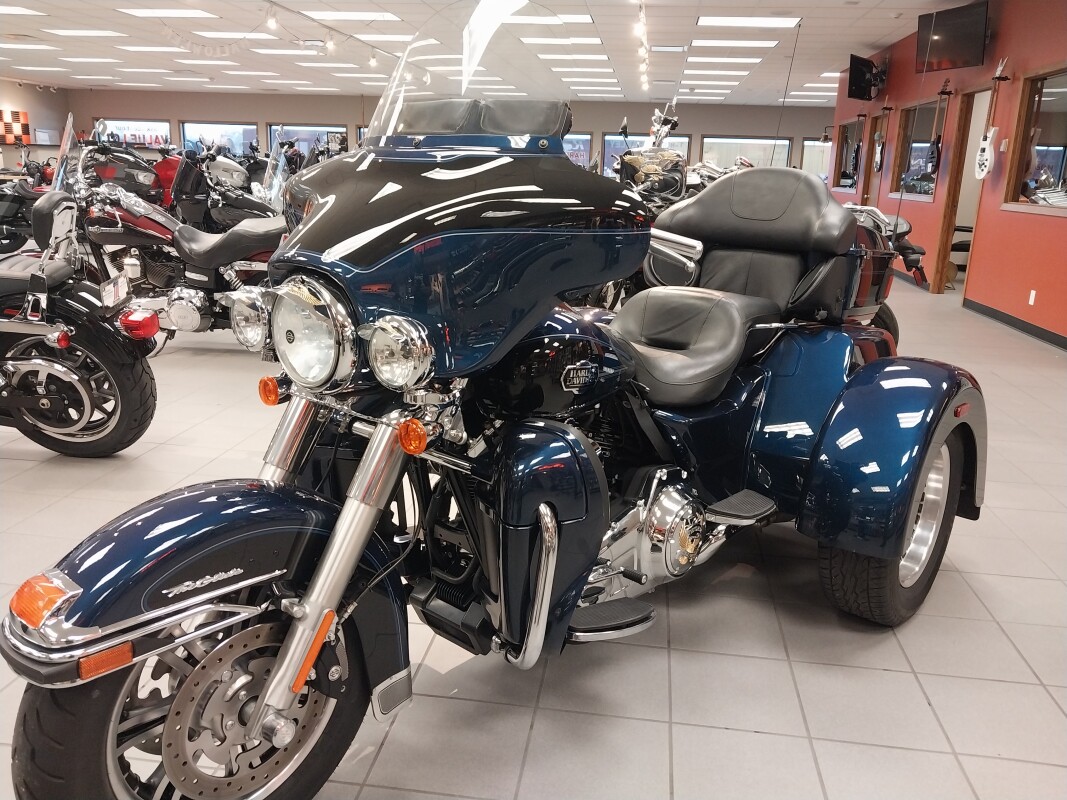 FLHTCUTG 2013 Tri Glide Ultra Classic - Photo 4