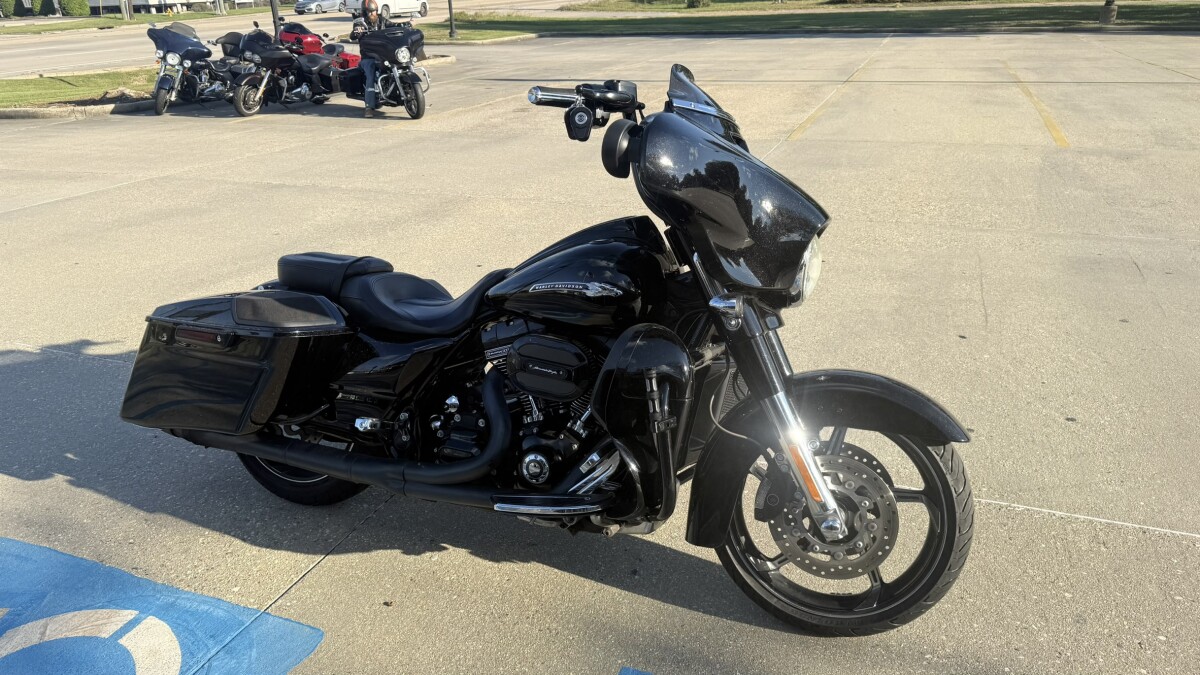 2016 Harley-Davidson CVO Street Glide