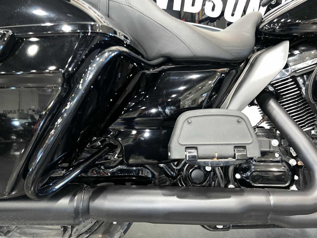 2022 Harley-Davidson Road Glide Limited FLTRK - Photo 7