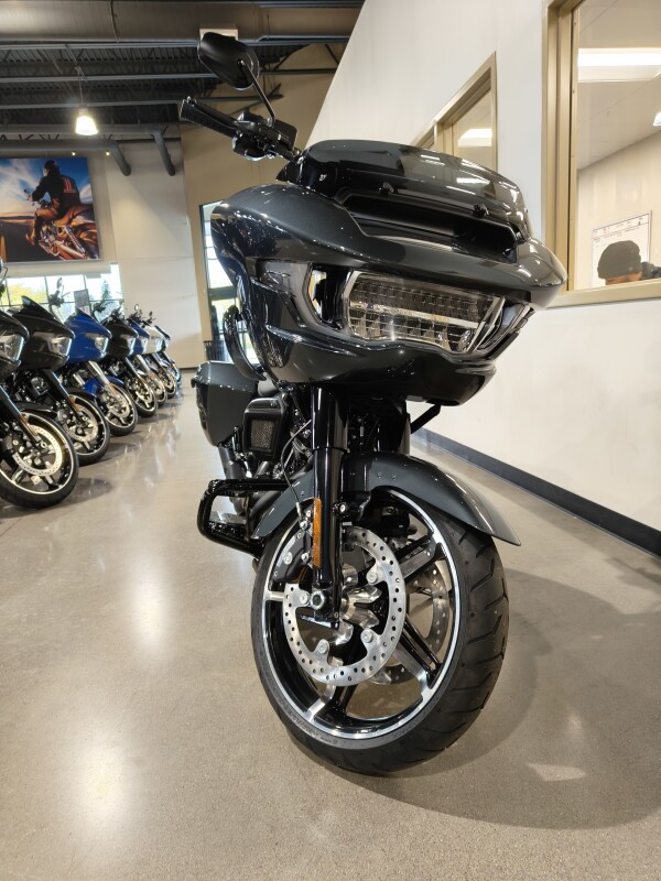 2025 Harley-Davidson Road Glide Iron Horse Metallic - Black Finish - Photo 7