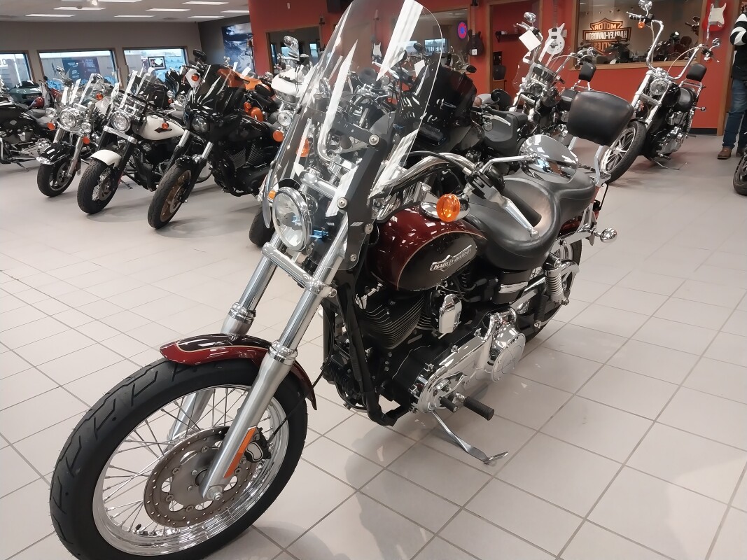 FXDC 2014 Super Glide Custom - Photo 4