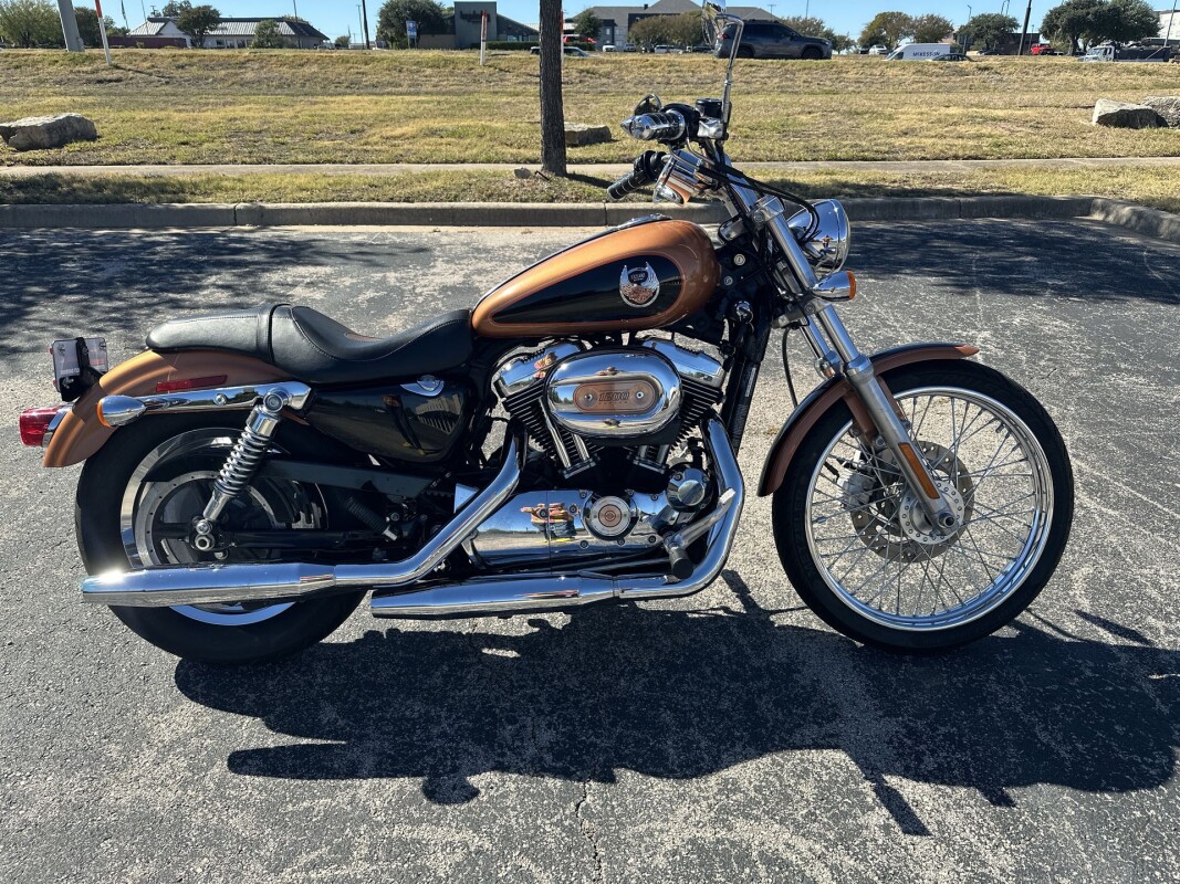 2008 Harley-Davidson 1200 Custom XL1200C - Photo 8