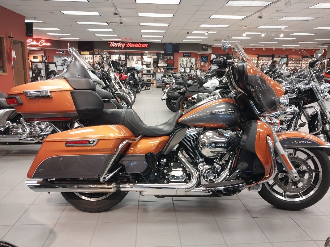 FLHTCUL 2015 Electra Glide Ultra Classic Low