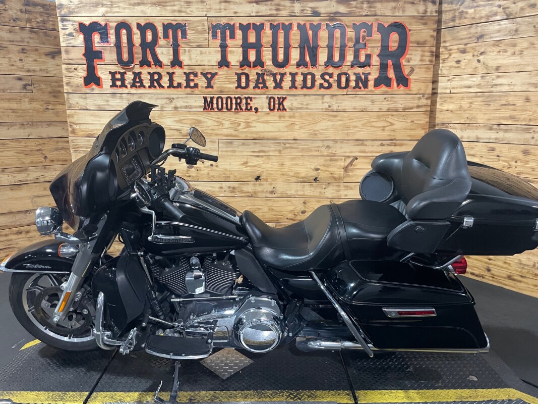 Harley-Davidson Electra Glide Ultra Classic Low 2015 FLHTCUL BLACK - Photo 8