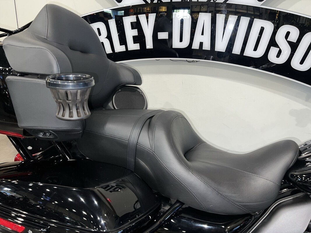 2022 Harley-Davidson Road Glide Limited FLTRK - Photo 6