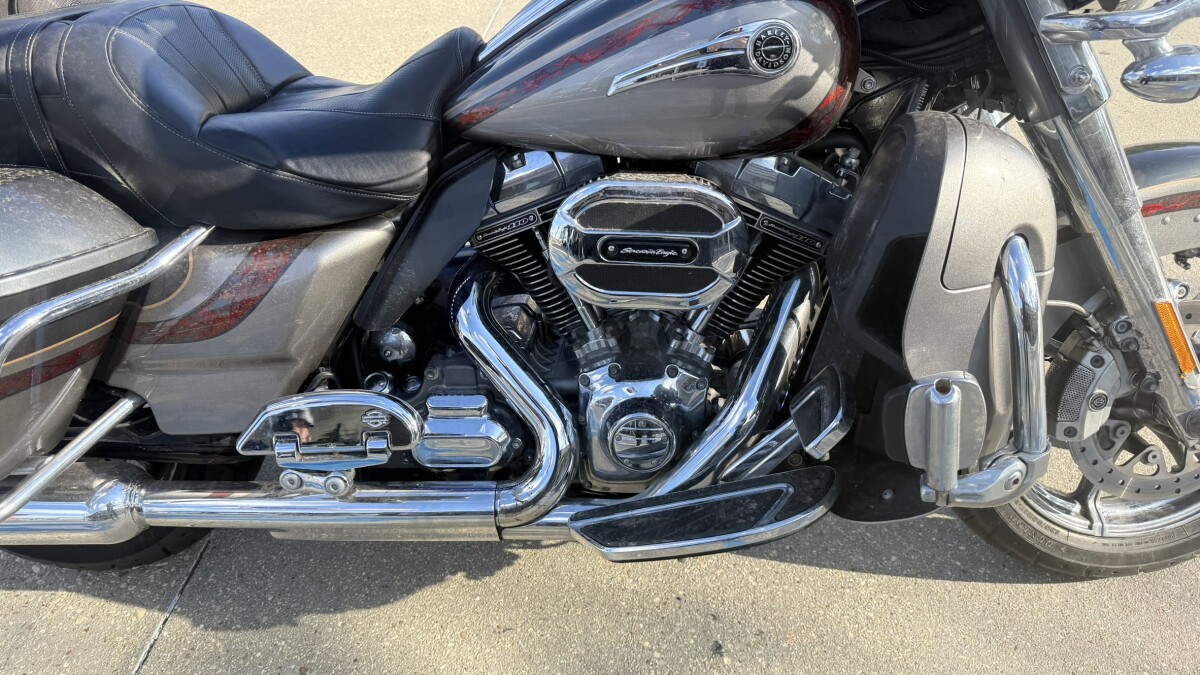 2016 Harley-Davidson CVO Limited - Photo 6