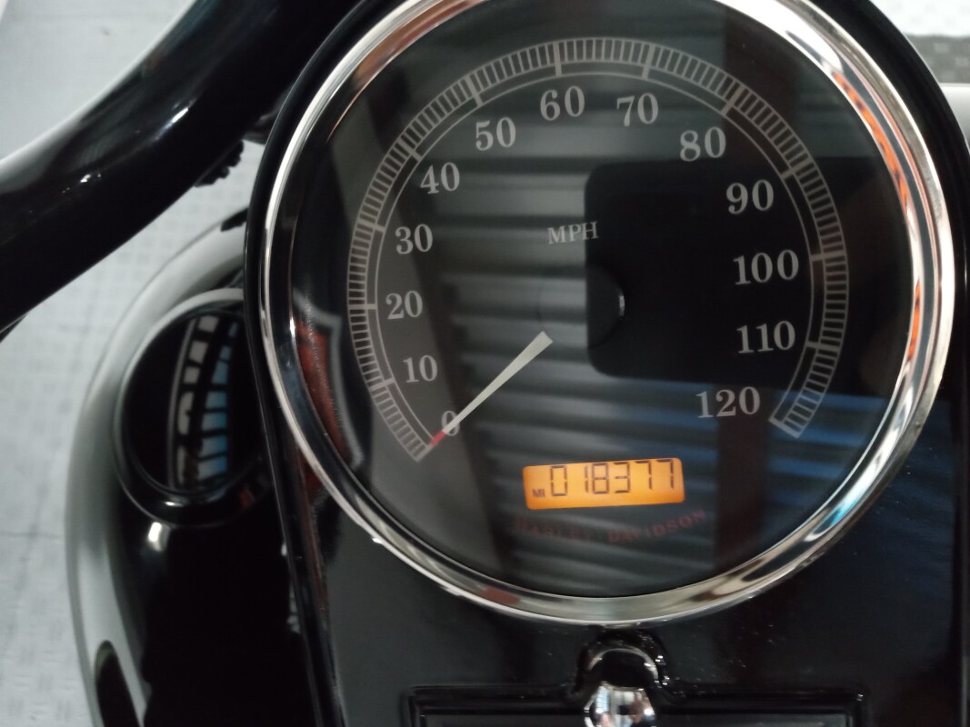 2016 Harley Davidson Fat Boy S - Vivid Black - Photo 5