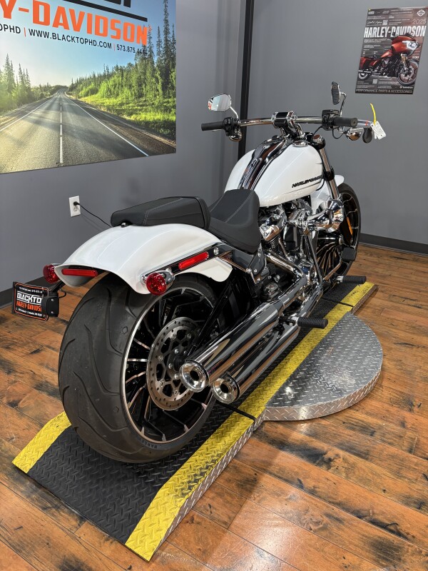 2024 Harley-Davidson Breakout 117 WHITE ONYX PRL CO - Photo 4
