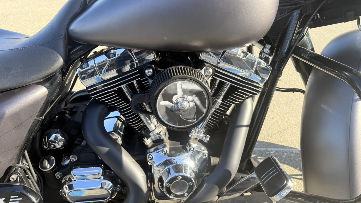 2016 Harley-Davidson Street Glide Special - Photo 9