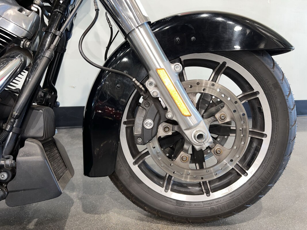 2021 Harley-Davidson Electra Glide Standard FLHT - Photo 3