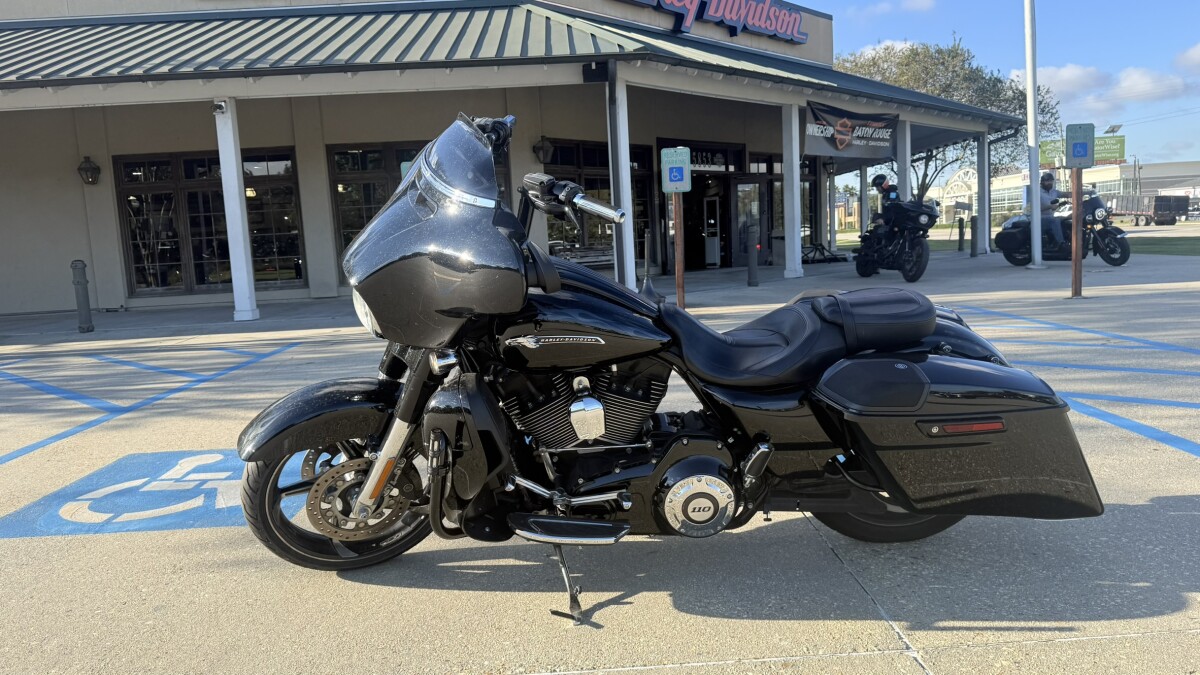 2016 Harley-Davidson CVO Street Glide - Photo 9