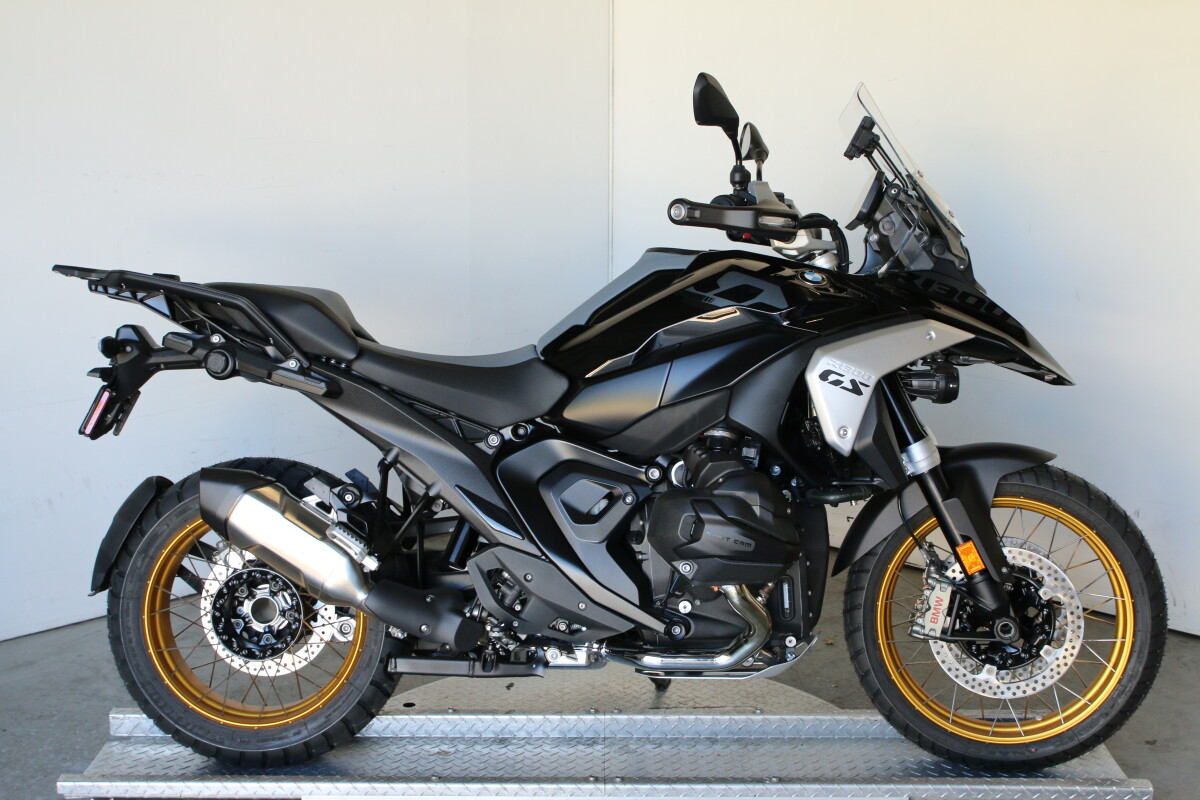 2026 BMW Motorrad R 1300 GS Blackstorm Metallic - Photo 2