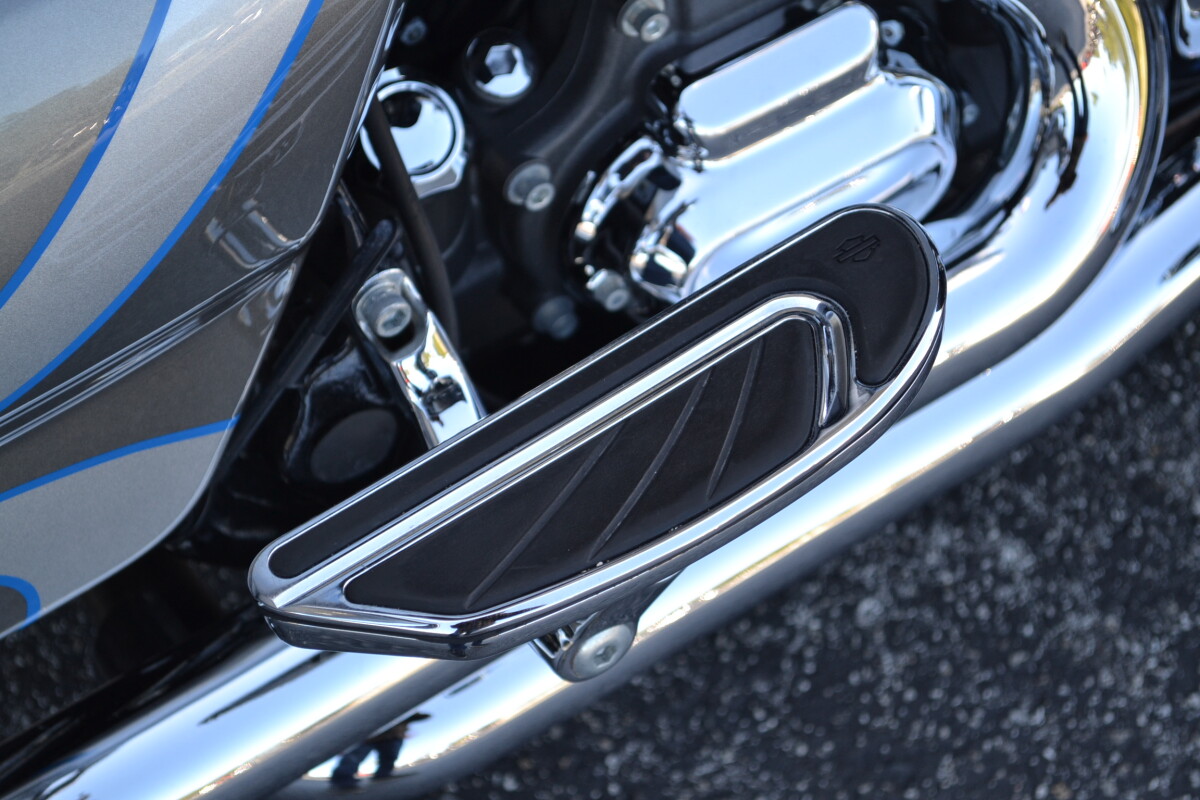 2016 Harley-Davidson CVO Road Glide Ultra - FLTRUSE - Photo 8