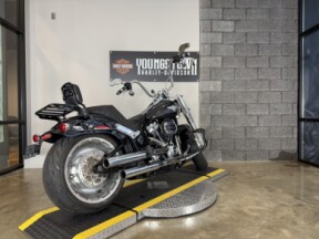 2021 Harley-Davidson® Fat Boy® 114 FLFBS  thumb 2
