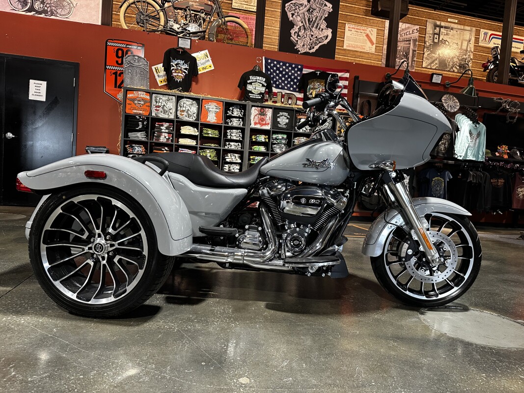Harley-Davidson Road Glide 3 2024 FLTRT BILLIARD GRAY W/ PINSTRIPE - Photo 5