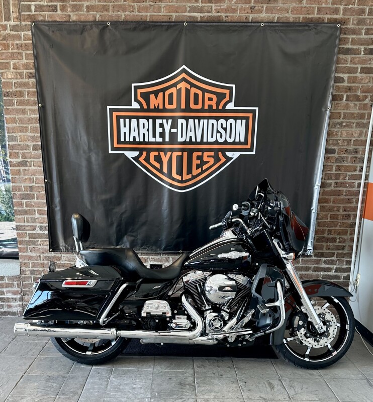 2014 Harley-Davidson Ultra Limited FLHTK Black